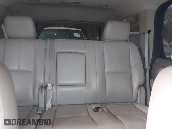 2012 GMC Yukon SLT with VIN 1GKS2CE06CR150096, listed as a IAAI auction lot 41703820 with 308,958 mi miles. Bid and sale history available at carsss.com. Image 19.