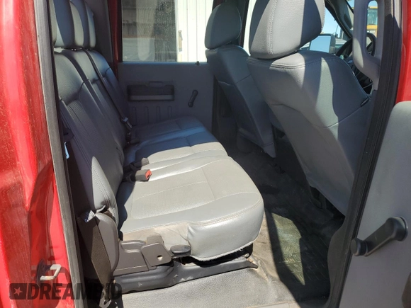 2015 Ford F-350 Platinum с VIN 1FT8W3BT8FEA38386, выставлен на аукционе Copart как лот 57986955 с пробегом 82 366 миль миль и Списание • Salvage title. История ставок и продаж доступна на DreamBid. Изображение 10.