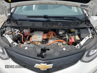 2017 Chevrolet Bolt EV Premier z VIN 1G1FX6S04H4143729, wystawiony jako Copart lot #61012435 z przebiegiem 54 277 mil mil oraz Szkoda całkowita • Salvage title. Historia ofert i sprzedaży dostępna na DreamBid. Obrazek 12.