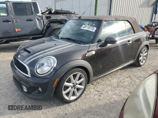 2014 MINI Convertible S with VIN WMWZP3C54ET706709, listed as a Copart auction lot 89115775 with 95,591 mi miles and Clean Title. Bid and sale history available at DreamBid. Image 1.