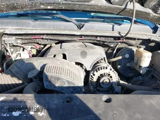 2008 Chevrolet Silverado 1500 Work Truck with VIN 1GCEK14C48Z320214, listed as a IAAI auction lot 41458578 with 126,088 mi miles. Bid and sale history available at carsss.com. Image 10.