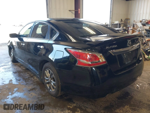 2015 Nissan Altima 2.5 S with VIN 1N4AL3AP2FC212615, listed as a IAAI auction lot 42096892 with 120,468 mi miles. Bid and sale history available at carsss.com. Image 3.