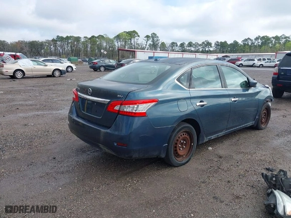 2015 Nissan Sentra S with VIN 3N1AB7AP9FY266184, listed as a IAAI auction lot 41752181 with 119,737 mi miles. Bid and sale history available at carsss.com. Image 4.