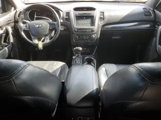 2015 Kia Sorento SX Limited with VIN 5XYKW4A78FG581342, listed as a Copart auction lot 49178825 with 187,558 mi miles and Salvage Title. Bid and sale history available at carsss.com. Image 8.