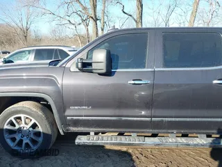 2015 GMC Sierra 1500 Denali with VIN 3GTU2WEC0FG387123, listed as a IAAI auction lot 41420286 with 178,385 mi miles. Bid and sale history available at carsss.com. Image 14.