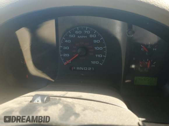 2008 Ford F-150 XL with VIN 1FTRF12W18KB87911, listed as a Copart auction lot 73401384 with 140,858 mi miles and Clean title. Bid and sale history available at DreamBid. Image 9.