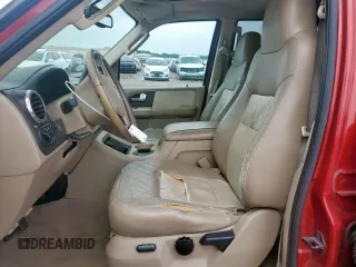 2004 Ford Expedition Eddie Bauer z VIN 1FMRU17W94LB81000, wystawiony jako Copart lot #59960125 z przebiegiem 255 125 mil mil oraz Szkoda całkowita • Salvage title. Historia ofert i sprzedaży dostępna na DreamBid. Obrazek 7.