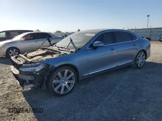 2018 Volvo S90 Inscription z VIN LVY992ML5JP008061, wystawiony jako Copart lot #55165115 z przebiegiem 84 265 mil mil oraz Szkoda całkowita • Salvage title. Historia ofert i sprzedaży dostępna na DreamBid. Obrazek 1.