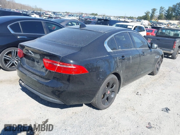 2017 Jaguar XE 20d with VIN SAJAR4BN0HCP11994, listed as a IAAI auction lot 41829349 with 47,321 mi miles. Bid and sale history available at carsss.com. Image 4.