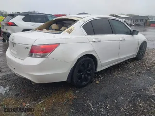 2009 Honda Accord Sdn EX-L with VIN 1HGCP36859A046634, listed as a IAAI auction lot 42023259 with 191,387 mi miles. Bid and sale history available at carsss.com. Image 4.