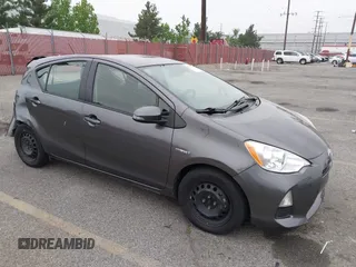 2013 Toyota Prius One z VIN JTDKDTB37D1052005, wystawiony jako IAAI lot #42163481 z przebiegiem 75 884 mil mil oraz . Historia ofert i sprzedaży dostępna na DreamBid. Obrazek 1.