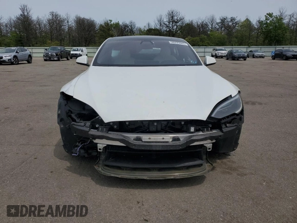 2022 Tesla Model S z VIN 5YJSA1E57NF487187, wystawiony jako Copart lot #58295845 z przebiegiem 50 879 mil mil oraz Szkoda całkowita • Salvage title. Historia ofert i sprzedaży dostępna na DreamBid. Obrazek 5.