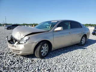 2005 Toyota Avalon XL with VIN 4T1BK36B35U039612, listed as a Copart auction lot 52335405 with 60,742 mi miles and Salvage Title. Bid and sale history available at carsss.com. Image 1.
