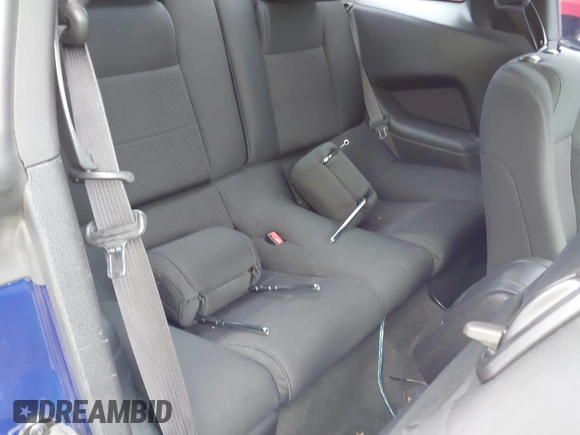 2014 Ford Mustang V6 с VIN 1ZVBP8AM2E5321551, выставлен на аукционе IAAI как лот 42343986 с пробегом 81 762 миль миль и . История ставок и продаж доступна на DreamBid. Изображение 8.