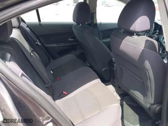 2014 Chevrolet Cruze 1LT with VIN 1G1PC5SB4E7288596, listed as a IAAI auction lot 42047744 with 1 mi miles. Bid and sale history available at carsss.com. Image 8.