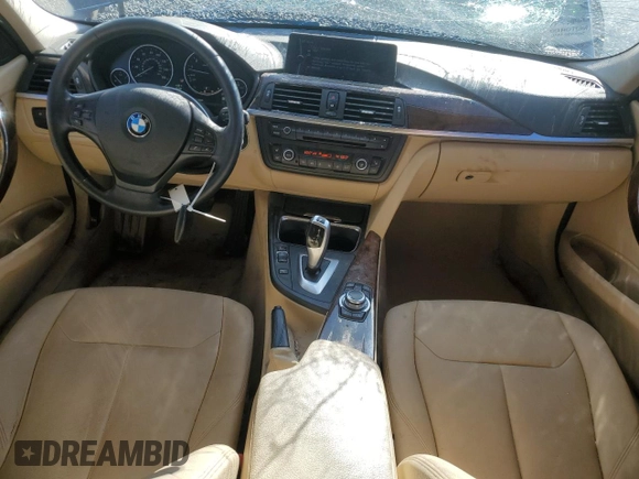 2013 BMW 3 Series 328i xDrive with VIN WBA3B3G58DNP38418, listed as a Copart auction lot 48253075 with 123,768 mi miles and Salvage title. Bid and sale history available at DreamBid. Image 8.