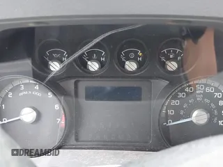 2015 Ford F-250 XL с VIN 1FD7X2B6XFEB07605, выставлен на аукционе IAAI как лот 42160604 с пробегом Не указан миль и . История ставок и продаж доступна на DreamBid. Изображение 7.