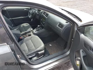 2011 Volkswagen Jetta SE с VIN 3VWDZ7AJ7BM350536, выставлен на аукционе IAAI как лот 42635071 с пробегом 214 919 миль миль и . История ставок и продаж доступна на DreamBid. Изображение 5.