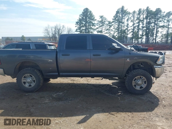 2016 Ram 2500 Tradesman with VIN 3C6UR5CL5GG162293, listed as a IAAI auction lot 41524815 with 243,012 mi miles and . Bid and sale history available at DreamBid. Image 13.