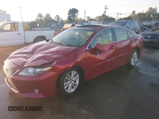 2014 Lexus ES 330 z VIN JTHBK1GGXE2113007, wystawiony jako IAAI lot #40591856 z przebiegiem 121 388 mil mil oraz . Historia ofert i sprzedaży dostępna na DreamBid. Obrazek 2.