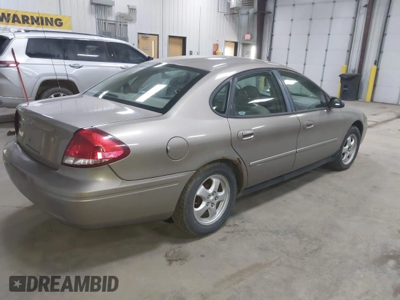 2006 Ford Taurus SE with VIN 1FAFP53U66A229602, listed as a IAAI auction lot 42142663 with 215,955 mi miles and . Bid and sale history available at DreamBid. Image 4.