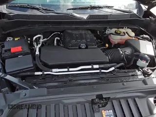 2020 Chevrolet Silverado 1500 LT z VIN 1GCPWCEK4LZ186456, wystawiony jako Copart lot #72074835 z przebiegiem 90 924 mil mil oraz Czysty tytuł • Clean title. Historia ofert i sprzedaży dostępna na DreamBid. Obrazek 14.