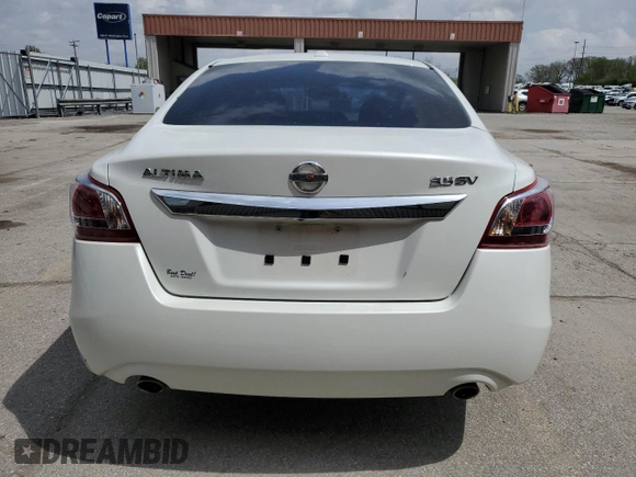 2013 Nissan Altima SV z VIN 1N4BL3AP4DN440718, wystawiony jako Copart lot #55114085 z przebiegiem 60 643 mil mil oraz Szkoda całkowita • Salvage title. Historia ofert i sprzedaży dostępna na DreamBid. Obrazek 6.