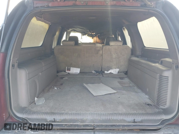 2003 Chevrolet Suburban LT с VIN 1GNEC16Z53J118544, выставлен на аукционе IAAI как лот 41414849 с пробегом Не указан миль и . История ставок и продаж доступна на DreamBid. Изображение 13.