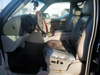 2006 Cadillac Escalade EXT z VIN 3GYEK62NX6G184261, wystawiony jako Copart lot #76911964 z przebiegiem Nie podano mil oraz Szkoda całkowita • Salvage title. Historia ofert i sprzedaży dostępna na DreamBid. Obrazek 7.
