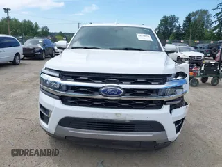 2024 Ford Expedition Limited с VIN 1FMJU2A88REA35566, выставлен на аукционе IAAI как лот 42478954 с пробегом 31 932 миль миль и . История ставок и продаж доступна на DreamBid. Изображение 12.