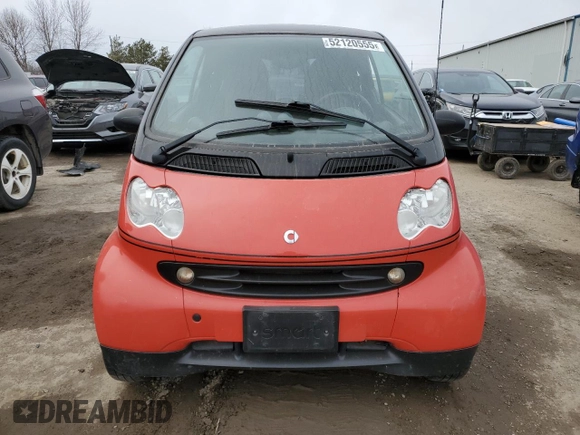 2006 Smart fortwo z VIN WMEAJ00F36J255140, wystawiony jako Copart lot #52120555 z przebiegiem Nie podano mil oraz Tytuł czysty. Historia ofert i sprzedaży dostępna na DreamBid. Obrazek 5.