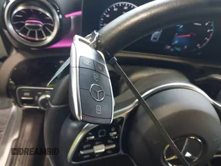 2020 Mercedes-Benz A 220 z VIN W1K3G4EB8LJ207430, wystawiony jako IAAI lot #42177595 z przebiegiem 56 148 mil mil oraz . Historia ofert i sprzedaży dostępna na DreamBid. Obrazek 11.