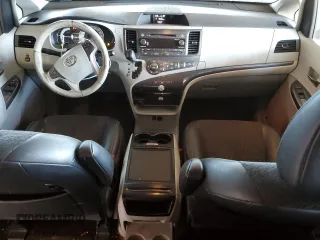 2012 Toyota Sienna SE with VIN 5TDXK3DCXCS196965, listed as a Copart auction lot 46950365 with 141,176 mi miles and Salvage Title. Bid and sale history available at carsss.com. Image 8.