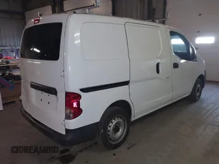2015 Nissan NV200 S z VIN 3N6CM0KN0FK696271, wystawiony jako IAAI lot #41091873 z przebiegiem 89 652 mil mil oraz . Historia ofert i sprzedaży dostępna na DreamBid. Obrazek 4.