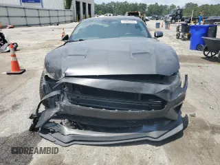 2019 Ford Mustang GT z VIN 1FA6P8CF4K5184455, wystawiony jako Copart lot #57829395 z przebiegiem 73 983 mil mil oraz Szkody całkowita. Historia ofert i sprzedaży dostępna na DreamBid. Obrazek 5.