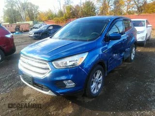 2017 Ford Escape SE with VIN 1FMCU0GD2HUE88197, listed as a IAAI auction lot 40765042 with 87,604 mi miles. Bid and sale history available at carsss.com. Image 17.