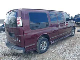 2003 Chevrolet Express Passenger z VIN 1GBFG15X231211821, wystawiony jako IAAI lot #41934414 z przebiegiem 154 508 mil mil oraz . Historia ofert i sprzedaży dostępna na DreamBid. Obrazek 4.