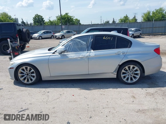 2014 BMW 3 Series 328i xDrive with VIN WBA3B5C52EP540568, listed as a IAAI auction lot 42646651 with 279,879 mi miles and . Bid and sale history available at DreamBid. Image 14.