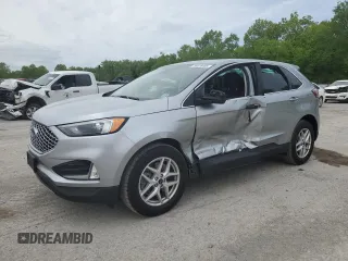 2024 Ford Edge SEL z VIN 2FMPK4J9XRBA07963, wystawiony jako Copart lot #56818405 z przebiegiem 16 758 mil mil oraz Szkoda całkowita • Salvage title. Historia ofert i sprzedaży dostępna na DreamBid. Obrazek 1.