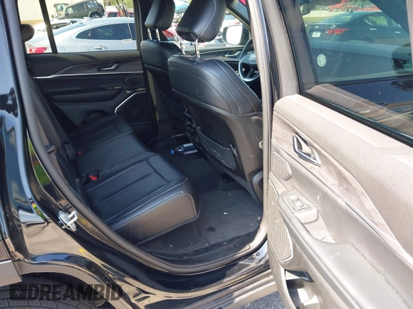 2024 Jeep Grand Cherokee с VIN 1C4RJYB66RC145530, выставлен на аукционе IAAI как лот 42340853 с пробегом 38 771 миль миль и . История ставок и продаж доступна на DreamBid. Изображение 8.