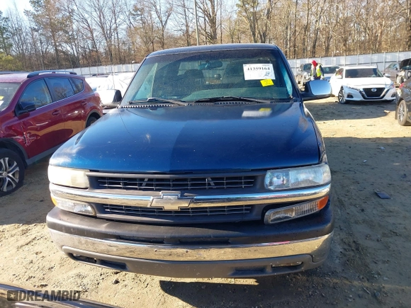 1999 Chevrolet Silverado 1500 LS with VIN 2GCEC19T5X1121766, listed as a IAAI auction lot 41359164 with 237,681 mi miles. Bid and sale history available at carsss.com. Image 13.