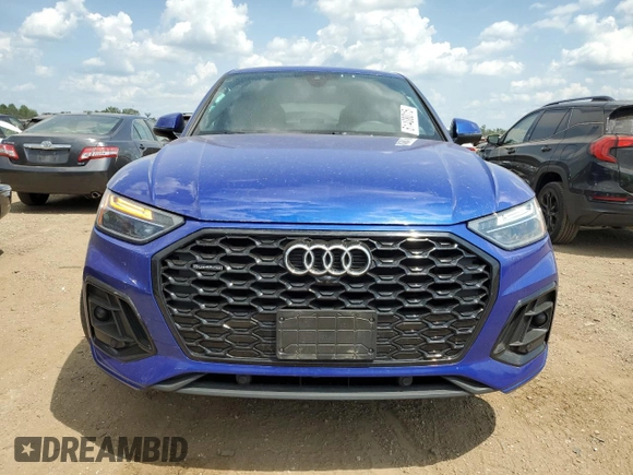 2022 Audi Q5 Sportback S line Premium Plus with VIN WA15AAFY2N2015563, listed as a Copart auction lot 61408015 with 43,561 mi miles and Salvage title. Bid and sale history available at DreamBid. Image 5.