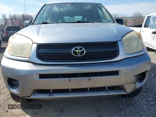 2005 Toyota RAV4 with VIN JTEHD20V550045159, listed as a IAAI auction lot 42119374 with 111,611 mi miles. Bid and sale history available at carsss.com. Image 6.