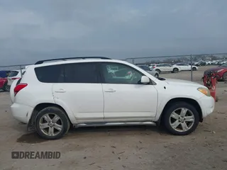 2007 Toyota RAV4 Sport with VIN JTMZD32V575059290, listed as a IAAI auction lot 41711738 with 260,346 mi miles. Bid and sale history available at carsss.com. Image 13.