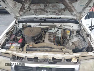 2000 Nissan Frontier XE with VIN 1N6DD21S5YC305132, listed as a IAAI auction lot 42695081 with 111,427 mi miles and . Bid and sale history available at DreamBid. Image 10.