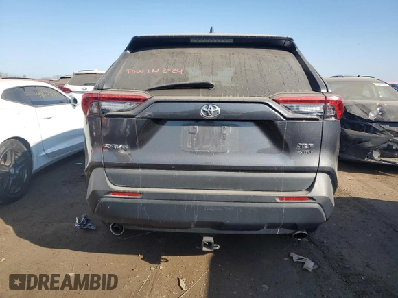 2020 Toyota RAV4 XLE with VIN 2T3P1RFV9LC085036, listed as a Copart auction lot 48356145 with 65,096 mi miles and Salvage Title. Bid and sale history available at carsss.com. Image 6.