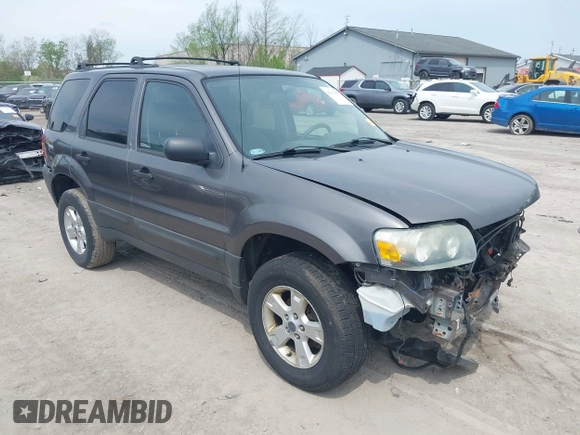 2005 Ford Escape XLT with VIN 1FMYU03115KB16214, listed as a IAAI auction lot 42113350 with 79,355 mi miles and . Bid and sale history available at DreamBid. Image 1.