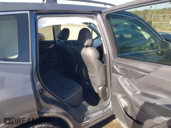 2020 Subaru Forester Touring with VIN JF2SKAXC0LH601036, listed as a IAAI auction lot 41911952 with 102,257 mi miles. Bid and sale history available at carsss.com. Image 8.