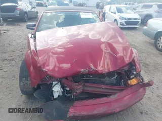 2007 Ford Mustang Deluxe with VIN 1ZVHT84NX75334058, listed as a IAAI auction lot 42187157 with Not provided miles and . Bid and sale history available at DreamBid. Image 11.
