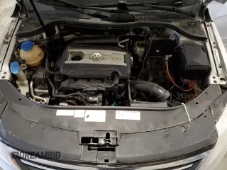 2012 Volkswagen CC Sport with VIN WVWMP7AN5CE506043, listed as a Copart auction lot 79769504 with 160,244 mi miles and Salvage Title. Bid and sale history available at DreamBid. Image 11.
